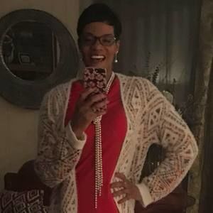 Meet your Posher, Ladonya